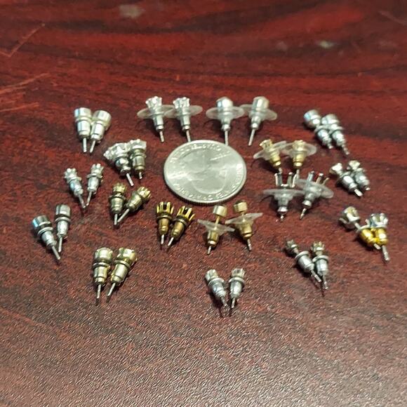 Small Bling Stud Post Earrings Lot of 17 Stunning Pairs - Picture 5 of 5